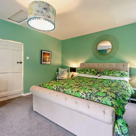 Дом отдыха 2 Bed In 94582