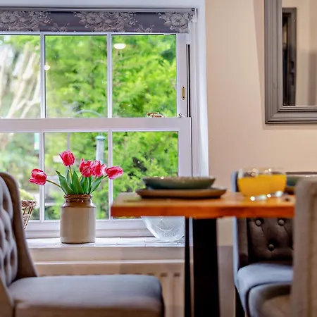 2 Bed In 94582 Brigsteer