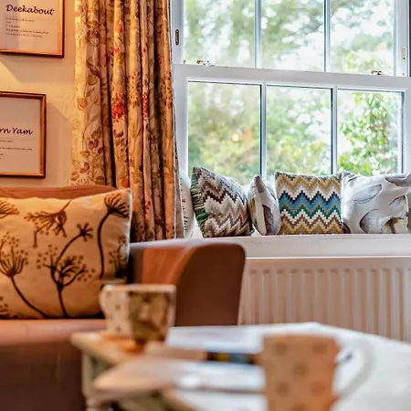 2 Bed In Kendal Oc-94582