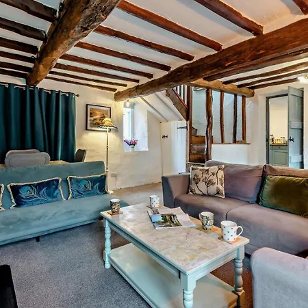 2 Bed In Kendal Oc-94582 *