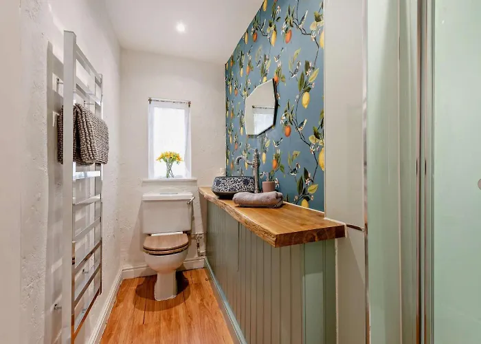 2 Bed In Kendal Oc-94582 *