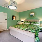 2 Bed In Kendal Oc-94582