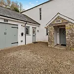 2 Bed In Kendal Oc-94582 Semesterbostad